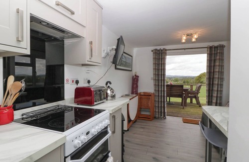 Usk Cottage | Twilight