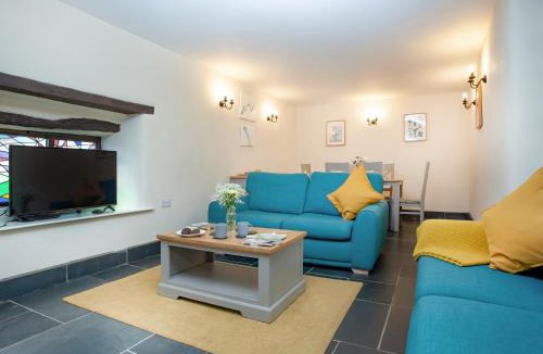 Sticklepath House | Uk45541-Old Stable Cottage
