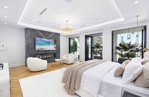 Beverly Hills Villa | Villa Colette by LuxJB 🏆 Beverly Hills Mansion with Chef & Maid