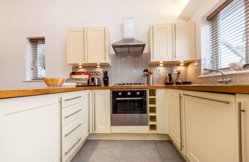 Carnon Downs House | Villa Gallery, Carnon Downs
