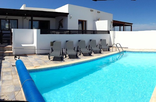 Playa Blanca Villa | Villa With Private Heated Pool and Stunning Sea and Mountain Views FREE WIFI