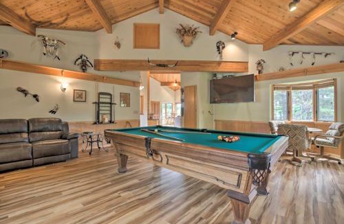 South Beach House | Walk to Ocean: Home w/Hot Tub in South Beach!