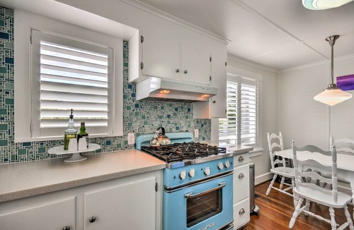 Seaside House | Waterfront Seaside Beach Home w/Views & Hot Tub!