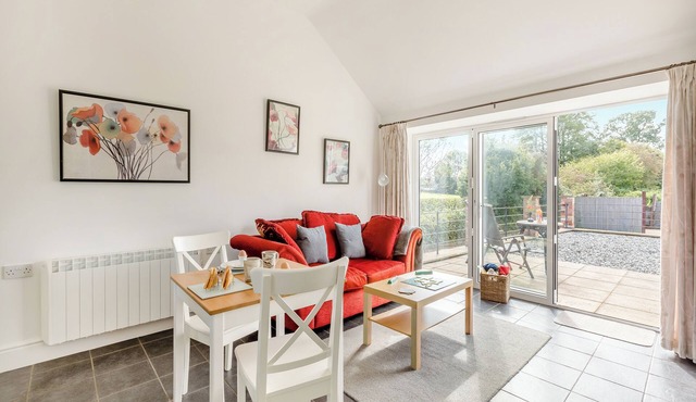 1 bedroom accommodation in Hewish