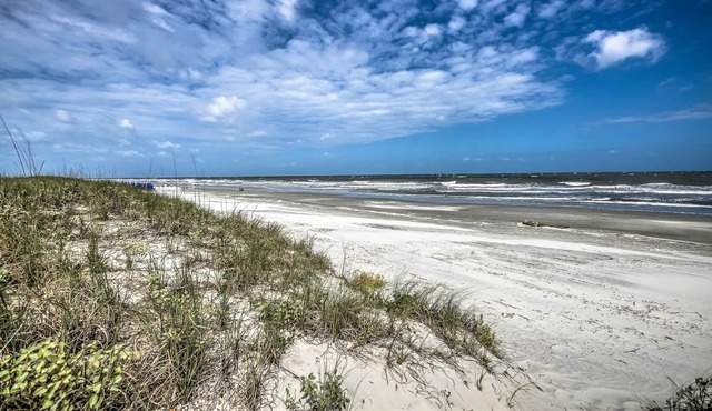 124 North Forest Beach Court