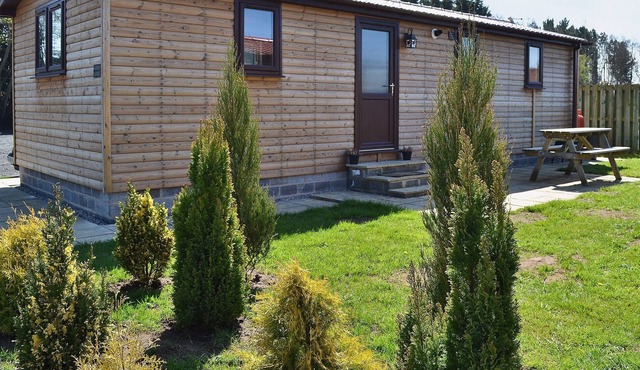 2 bedroom accommodation in Wilberfoss, near York
