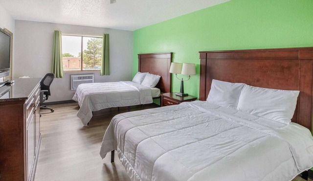 2 Full Beds|Non-Smoking