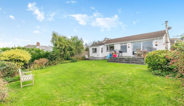 3 Bed in Padstow (oc-p00435)