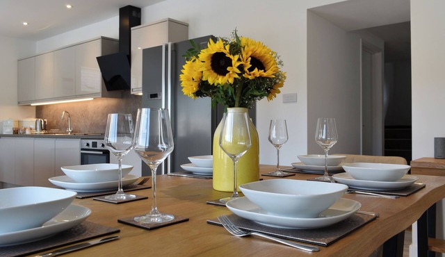 3 bedroom accommodation in Cheriton Bishop