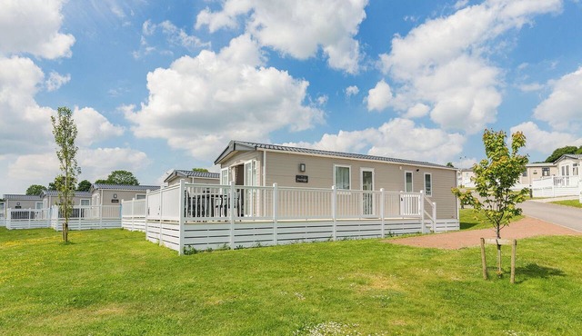 3 bedroom accommodation in Nr St Austell