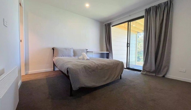 3 bedroom Apartment at Kingston