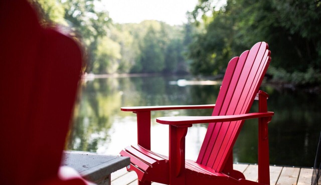 3BR Waterfront Hidden Gem w/Private Dock & Hot Tub