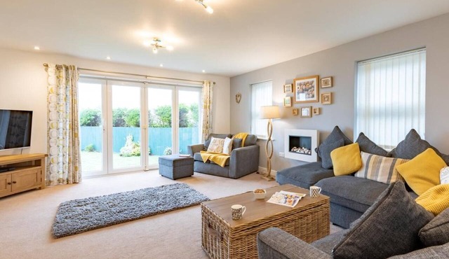 4 Bed in Polruan (oc-pc007)