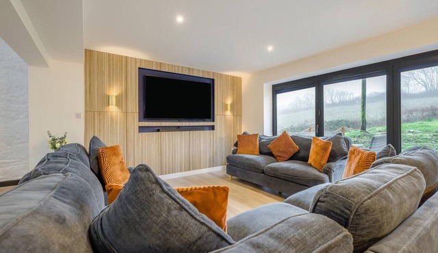 4 Bed in St. Gennys (oc-p34626)
