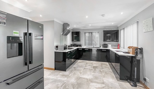 4 bedroom accommodation in North Connel