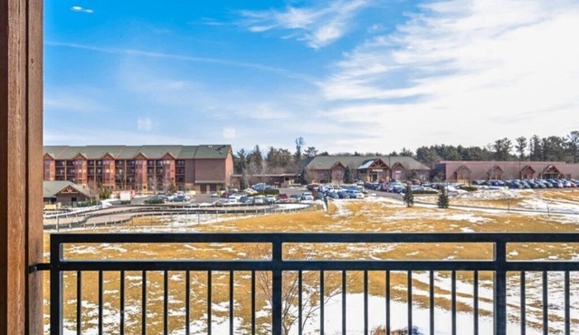 4-bedroom Presidential Suite in the heart of the Wisconsin Dells!