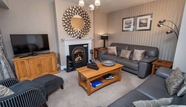 Appletree - a house that sleeps 6 guests in 3 bedrooms
