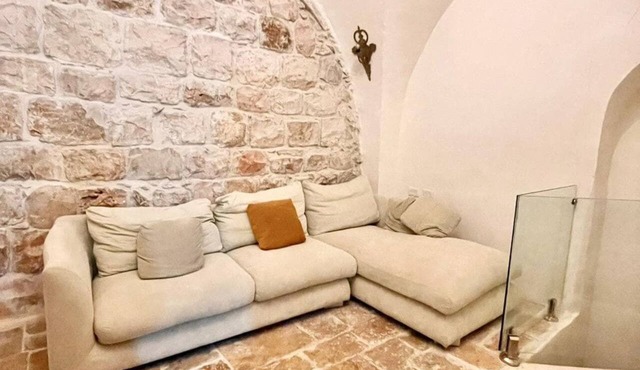 Authentic Jerusalem Charm - 2 BR Nachlaot in Jerusalem