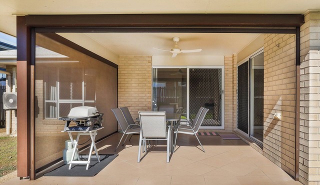 Bargara Haven Welcome to your personal oasis: Coastal calm blends with style.