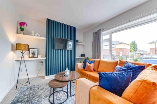 Barnsley Stay, Work Trips, Contractors, Sleeps 7 & Parking
