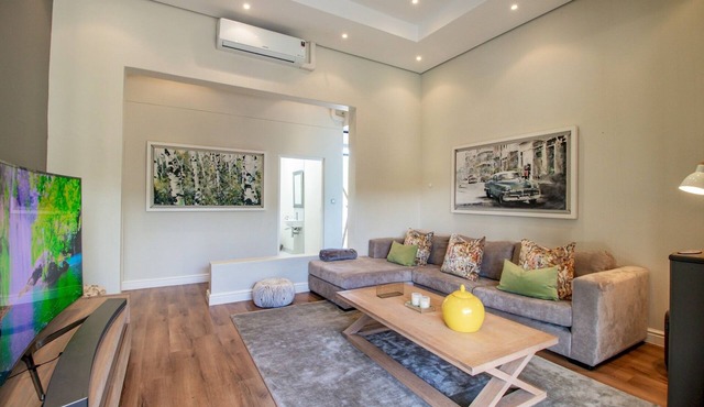 Bayhill Terrace 17 by CTHA