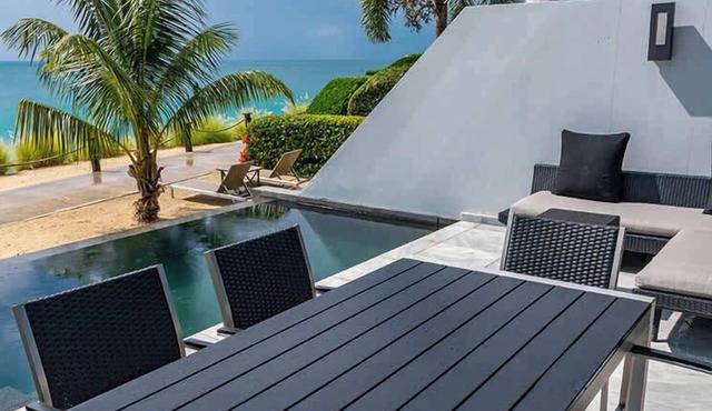 Beach House 5 – Three-Bedroom Beachfront Villa at Tamarind Hills, Antigua