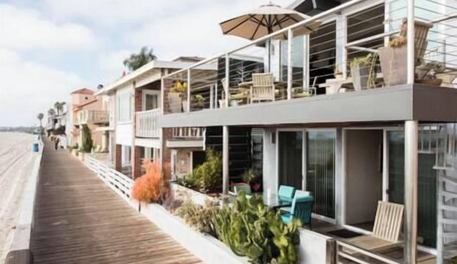 Beach & Oceanfront Oasis