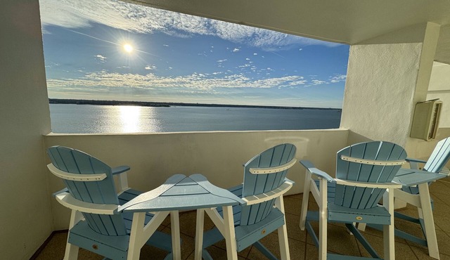 Beachfront Oasis with Amazing Views Clearwater Beach