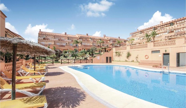 Beautiful Apartment In Mijas Costa With 2 Bedrooms, Outdoor Swimming Pool And Swimming Pool