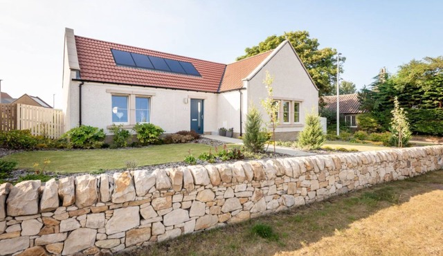 Beautiful Modern Cottage in Heart of Charming Village