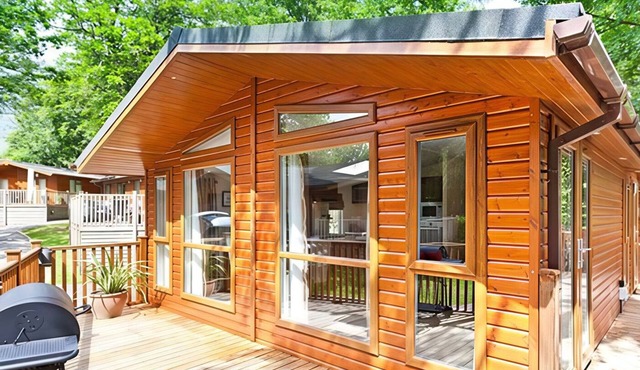 BEECH HILL LODGE (BEECH HILL 9) AT FALLBARROW PARK in Bowness-On-Windermere