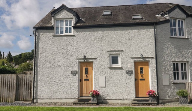 BETTY'S MEWS, with a garden in Hawkshead