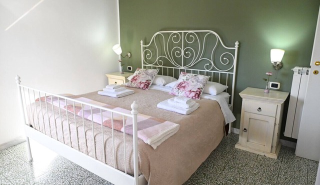 Borgo Sciugolo - Camera Peonia