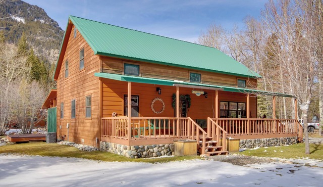 Boulder Dreams! Mtn-View Gem in McLeod