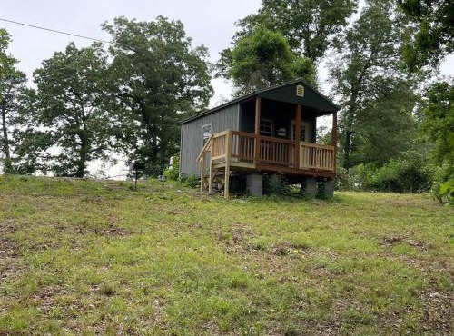 Camping Cabin with private Bathroom