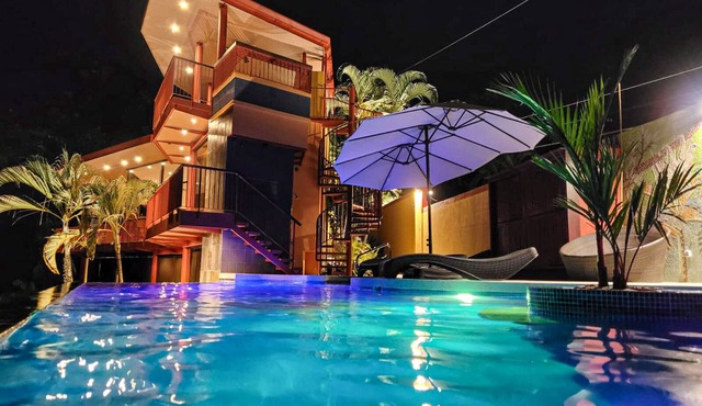 Casa Cristal, Great Ocean Views, Walk to the Beach