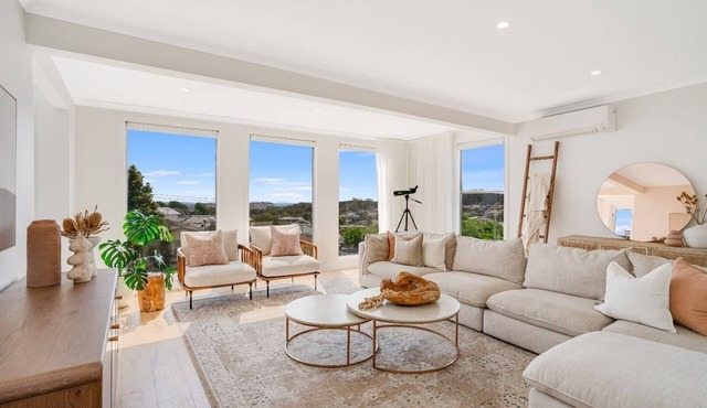 Cascade Cabana Where Luxury Meets Coastal Glam in Merewether Heights