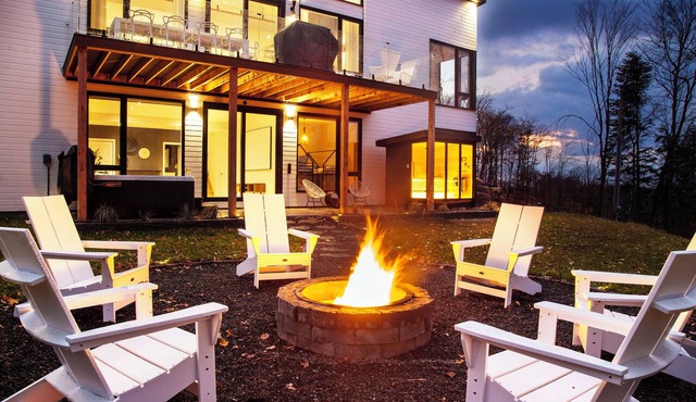Chalet Peak Tremblant: Your Mountain Escape!