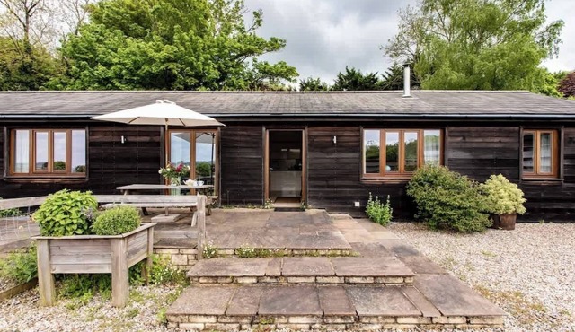Charming Barn Lodge w/Countryside Views