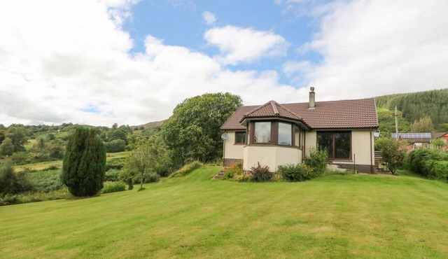Charming Maybank Home Near Torcastle