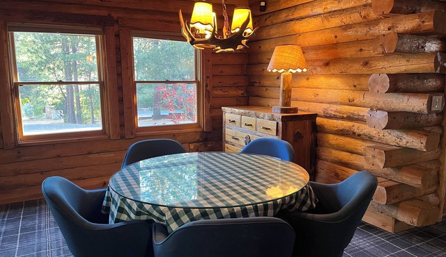 Classic Modern Walk Town Log Cabin