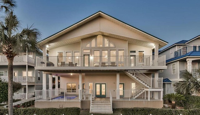 CORAL SHORES by Bliss Beach Rentals
