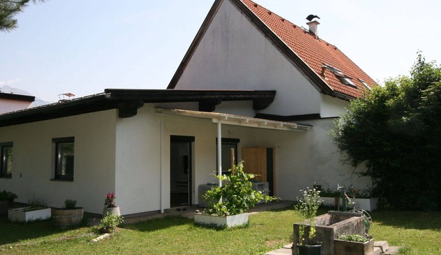 Cosy apartment for 4 people with TV, terrace and pets allowed