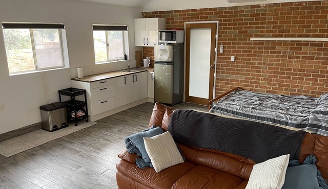 Cosy Granny Flat in Iluka close to the beach and public transport