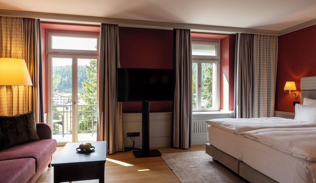 Cresta Palace