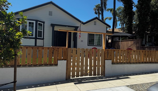 Dana Point cozy air conditioned dog friendly coastal retreat