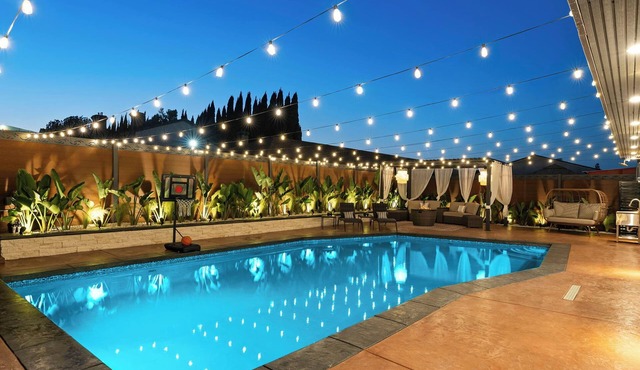 Exclusive Disney Resort - Private Pool & Luxe Stay