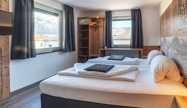 Executive Double Room with Shower, Toilet - BinderS Budget City-Mountain Hotel