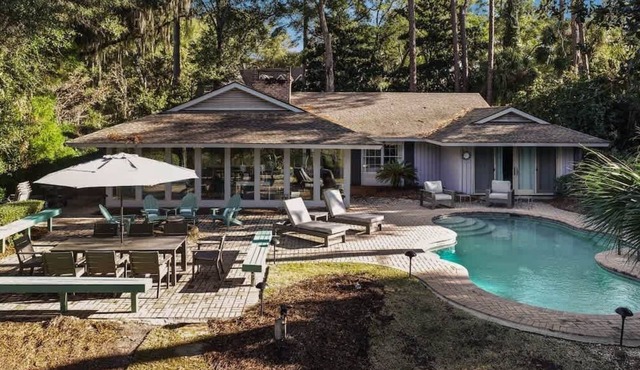 Exquisite Home w/Private Pool & Dock Hilton Head