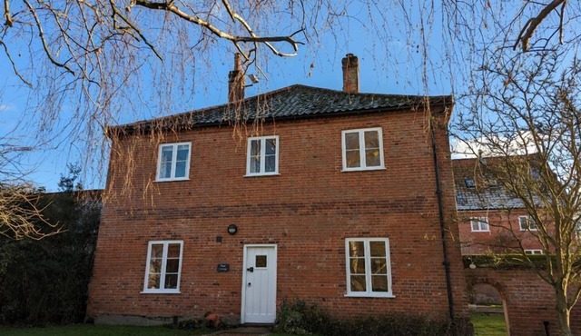 Family cottage overlooking the duck pond, on a farm near Norwich City